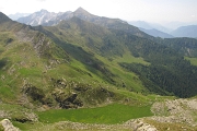 44 Dall'Azzaredo, il bellissimo lago di romice della Baita Piedivalle...